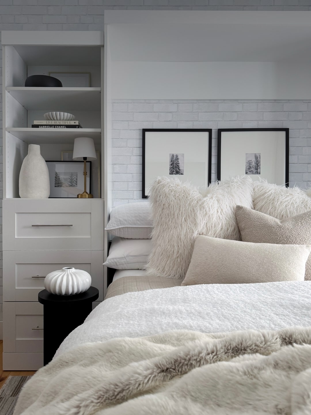 Pur Murphy Bed - Cozy Winter Refresh